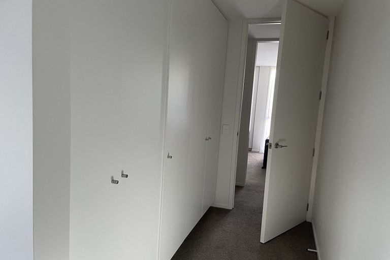 Photo of property in 79 Melbourne Road, Island Bay, Wellington, 6023