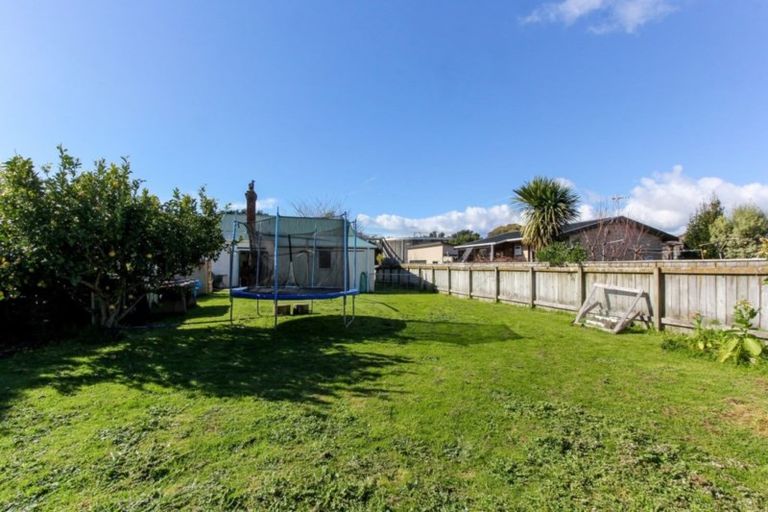 Photo of property in 63 Queen Street, Waitara, 4320