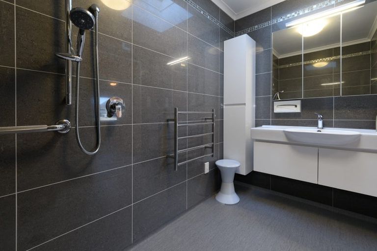 Photo of property in 1 Turret Road, Tauranga South, Tauranga, 3112