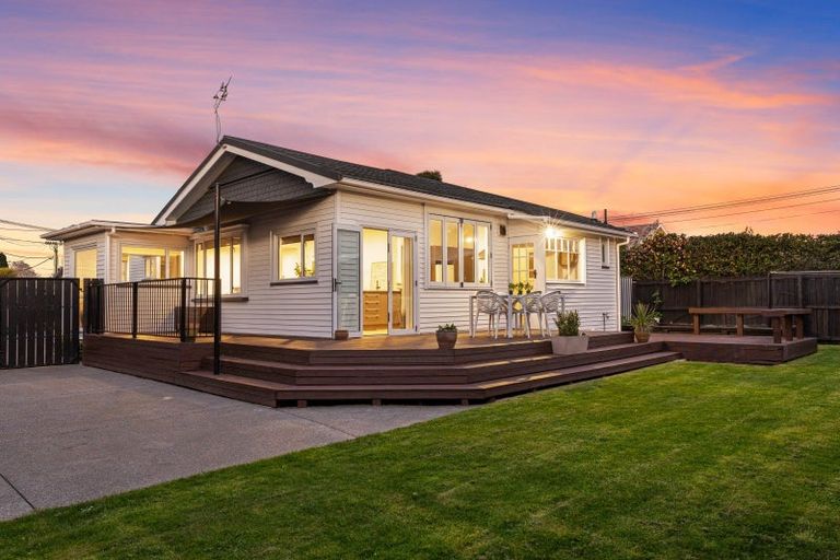 Photo of property in 97 Barrington Street, Somerfield, Christchurch, 8024