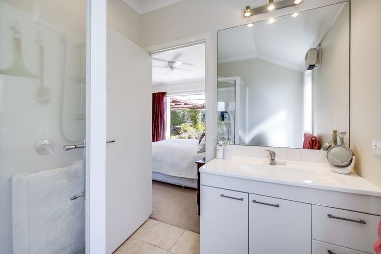 Photo of property in 5 Waimea Way, Poraiti, Napier, 4112