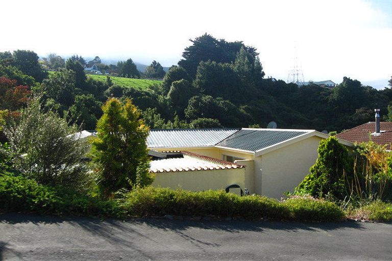 Photo of property in 46 Pioneer Crescent, Helensburgh, Dunedin, 9010