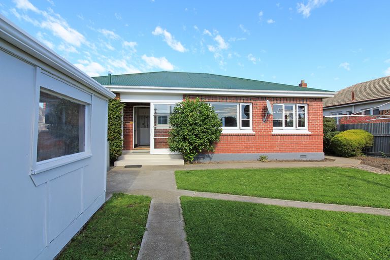 Photo of property in 24 Foyle Street, Oamaru North, Oamaru, 9400