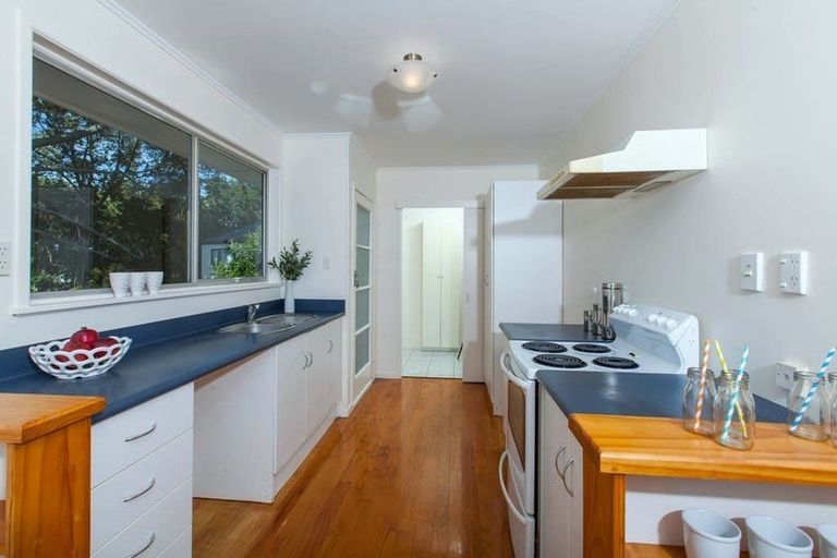 Photo of property in 14 Mchardy Place, Glenfield, Auckland, 0627