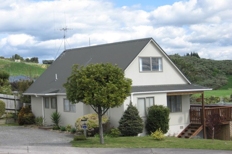 Photo of property in 7 Zachary Place, Welcome Bay, Tauranga, 3112