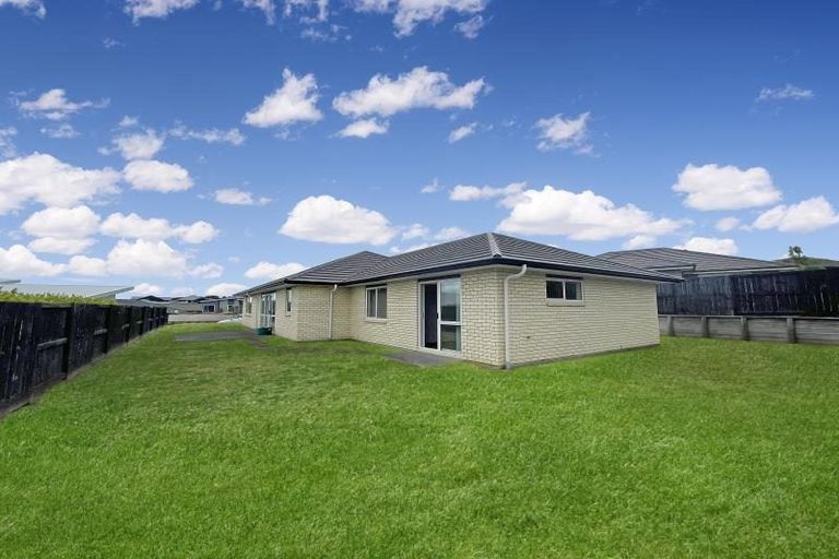 Photo of property in 12 Rigg Place, Flagstaff, Hamilton, 3210