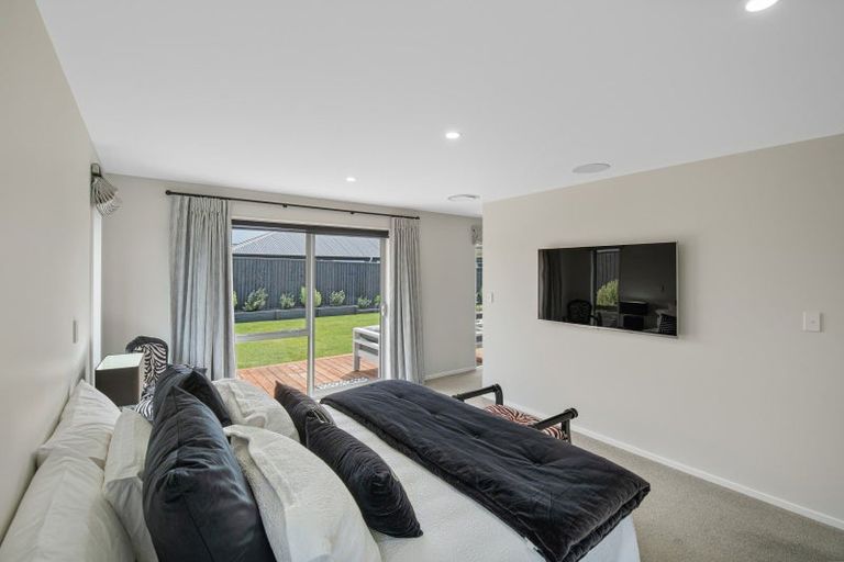 Photo of property in 8 Spirit Terrace, Rolleston, 7615