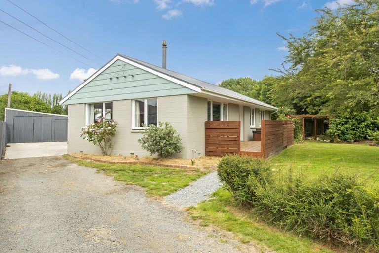 Photo of property in 2577 Bealey Road, Hororata, 7572