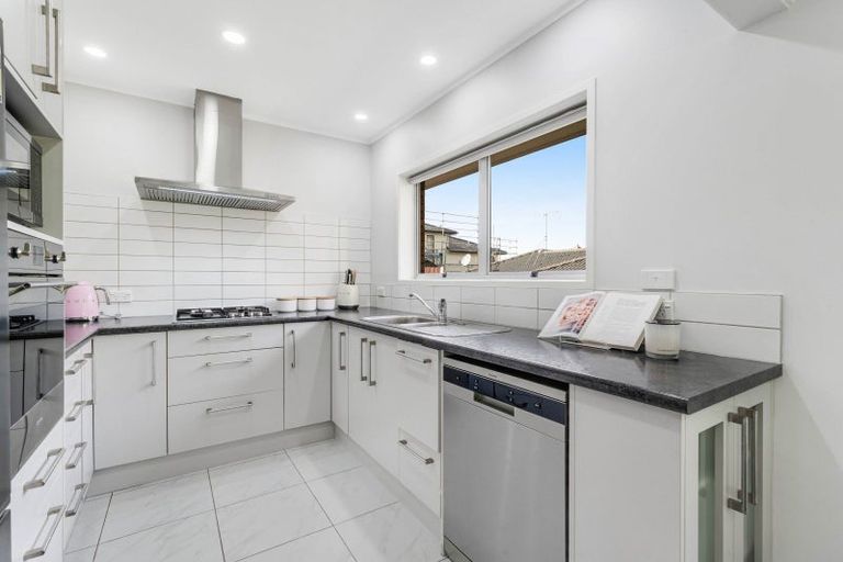 Photo of property in 3/19 Waterloo Street, Howick, Auckland, 2014