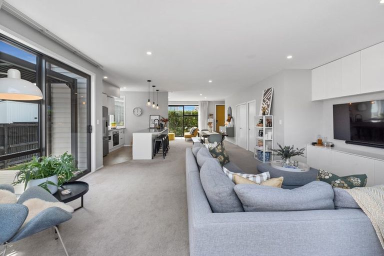 Photo of property in 37 Eyton Kay Road, Hobsonville, Auckland, 0616