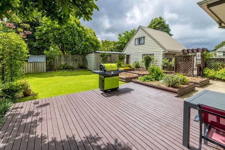 Photo of property in 17 Cobb Place, Otaki, 5512