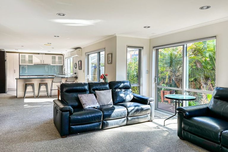 Photo of property in 119c Moore Street, Howick, Auckland, 2014