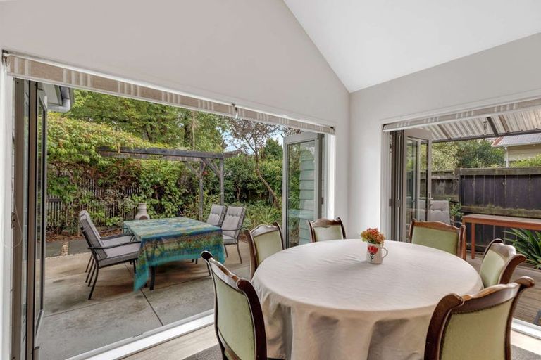 Photo of property in 466b College Street, Hokowhitu, Palmerston North, 4410