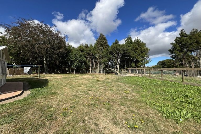 Photo of property in 210 Bruce Road, Levin, 5510