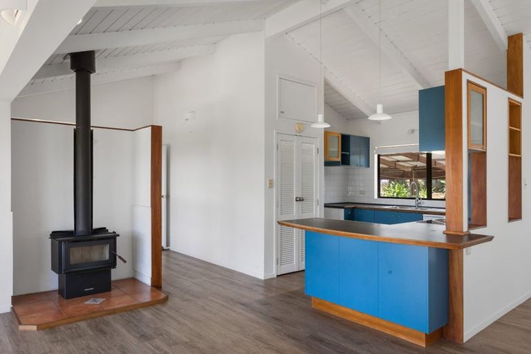 Photo of property in 2 Denby Close, Athenree, Katikati, 3177