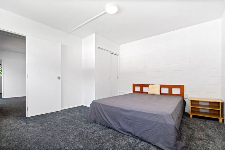 Photo of property in 34 Chedworth Avenue, Chedworth, Hamilton, 3210