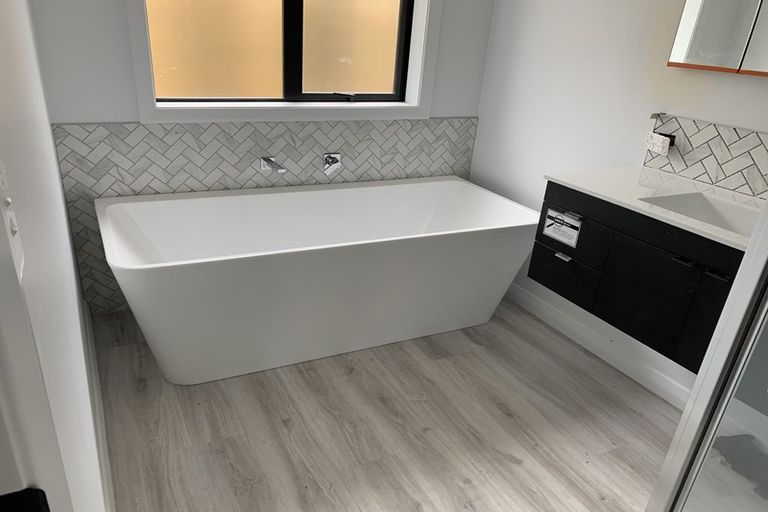 Photo of property in 10 Oyster Drive, Cooks Beach, Whitianga, 3591