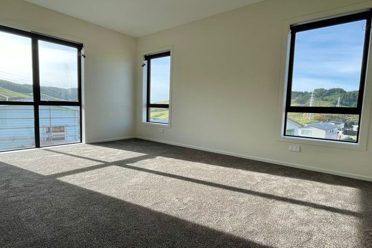 Photo of property in 5b Stockport Grove, Churton Park, Wellington, 6037