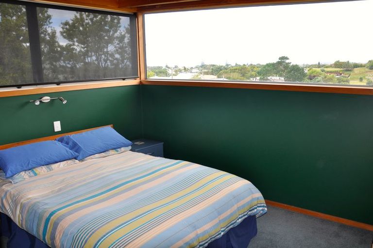 Photo of property in 7b Mayor View Terrace, Waihi Beach, 3611