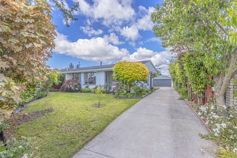 Photo of property in 22 Toorak Avenue, Avonhead, Christchurch, 8042