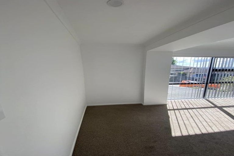 Photo of property in 8 Lyell Court, Clover Park, Auckland, 2019