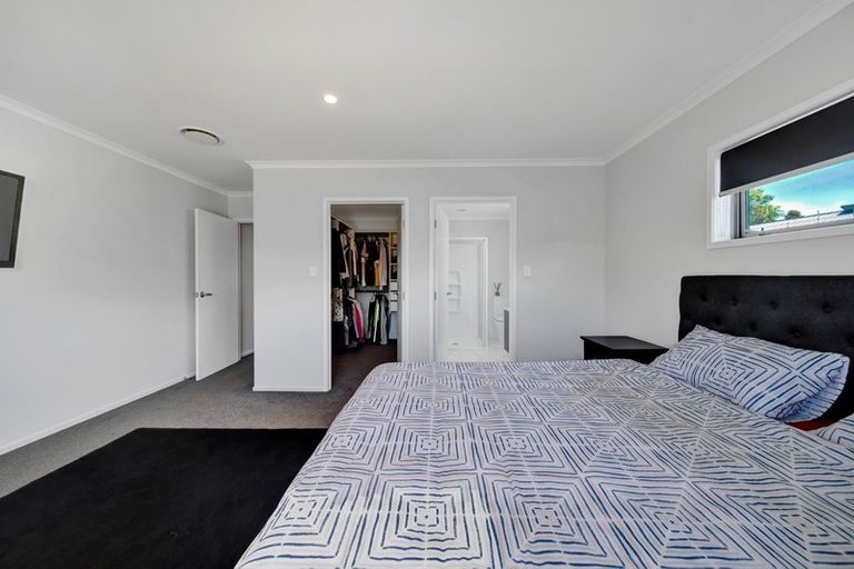 Photo of property in 23 Garrett Drive, Whalers Gate, New Plymouth, 4310