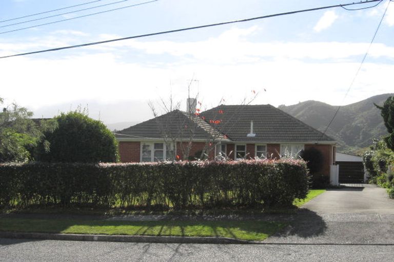 Photo of property in 19 Hay Street, Naenae, Lower Hutt, 5011