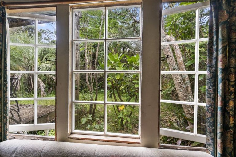 Photo of property in 138 Paroa Bay Road, Russell, 0272