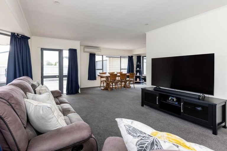 Photo of property in 71 Wharerangi Road, Greenmeadows, Napier, 4112