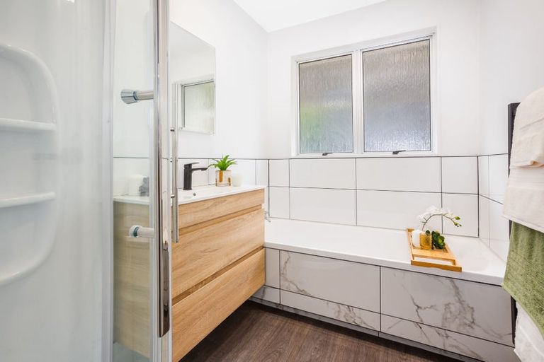 Photo of property in 18a Apple Terrace, Ranui, Porirua, 5024