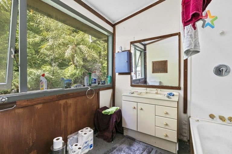 Photo of property in 97a Tawhai Street, Stokes Valley, Lower Hutt, 5019
