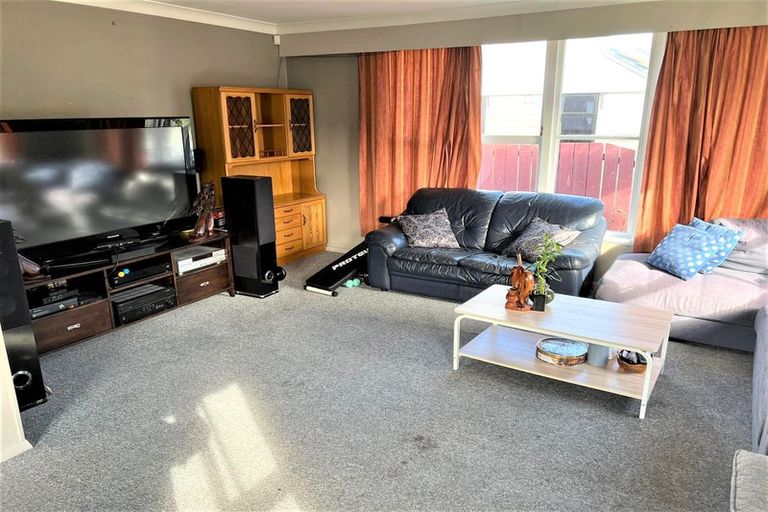 Photo of property in 1209 Taita Drive, Taita, Lower Hutt, 5011