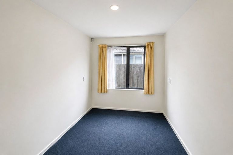 Photo of property in 52a Hounslow Street, Ilam, Christchurch, 8041