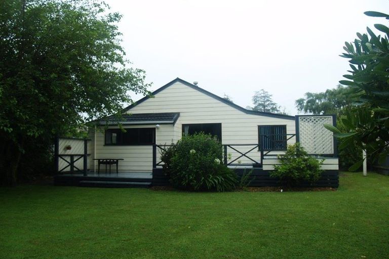Photo of property in 8 Brandon Street, Otaki, 5512