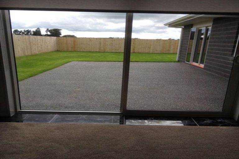 Photo of property in 8 Helen June Avenue, Flagstaff, Hamilton, 3210