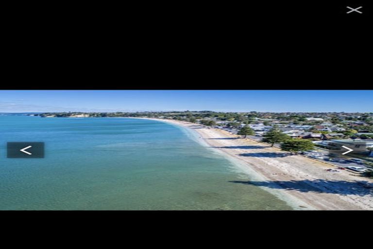 Photo of property in 47 The Esplanade, Eastern Beach, Auckland, 2012