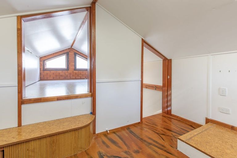 Photo of property in 19 Rathbone Street, Waipawa, 4210