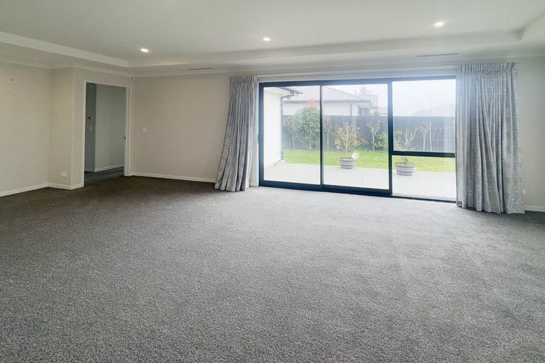 Photo of property in 16 Coprosma Road, Wigram, Christchurch, 8025