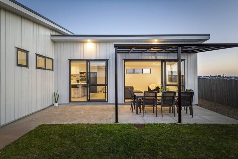 Photo of property in 15 Pamu Road, Whenuapai, Auckland, 0618