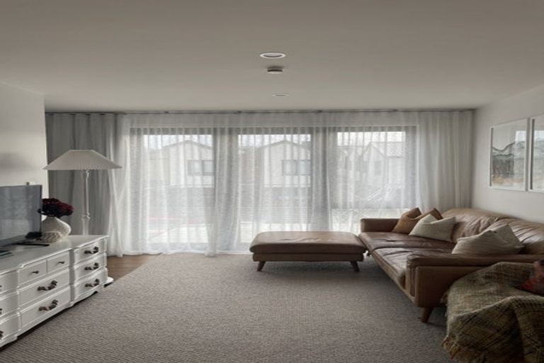 Photo of property in 48 Te Puketoka Lane, Mangere, Auckland, 2022