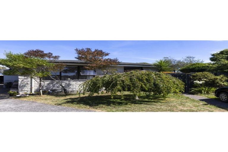 Photo of property in 27 Ngahue Crescent, Carters Beach, Westport, 7825