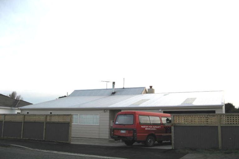 Photo of property in 114 Moulson Street, Strathern, Invercargill, 9812