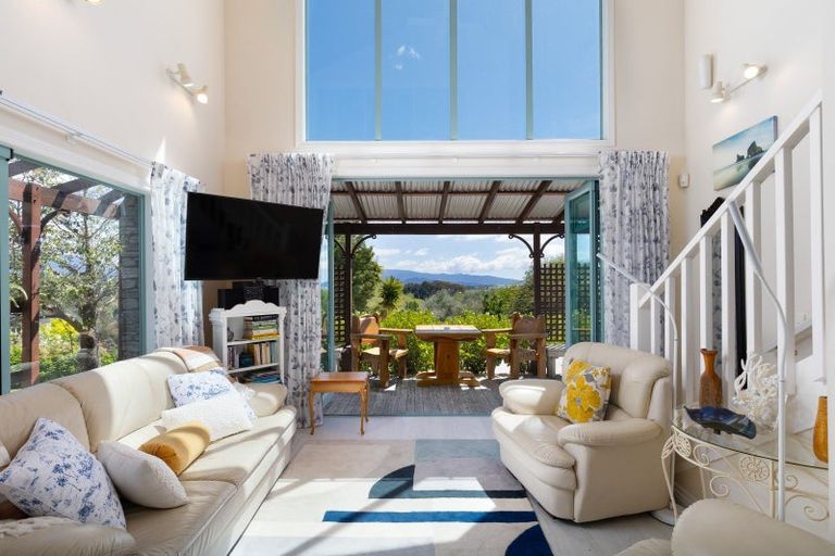 Photo of property in 113 Weka Road, Tasman, Upper Moutere, 7175