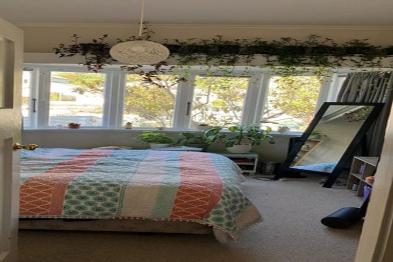 Photo of property in 10 Rimu Road, Kelburn, Wellington, 6012