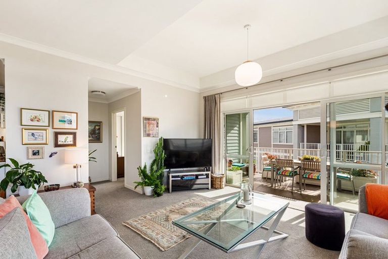 Photo of property in 57 Parkside Drive, Orewa, 0931