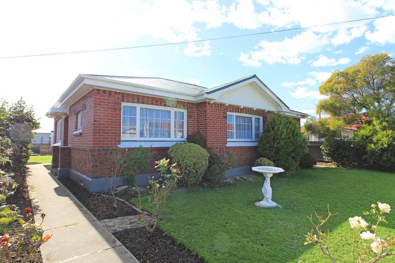 Photo of property in 24 Foyle Street, Oamaru North, Oamaru, 9400