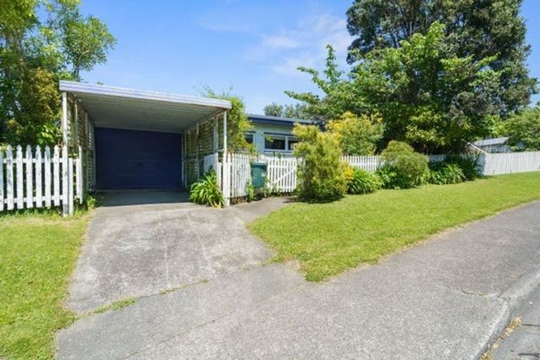Photo of property in 27 Redvers Drive, Belmont, Lower Hutt, 5010