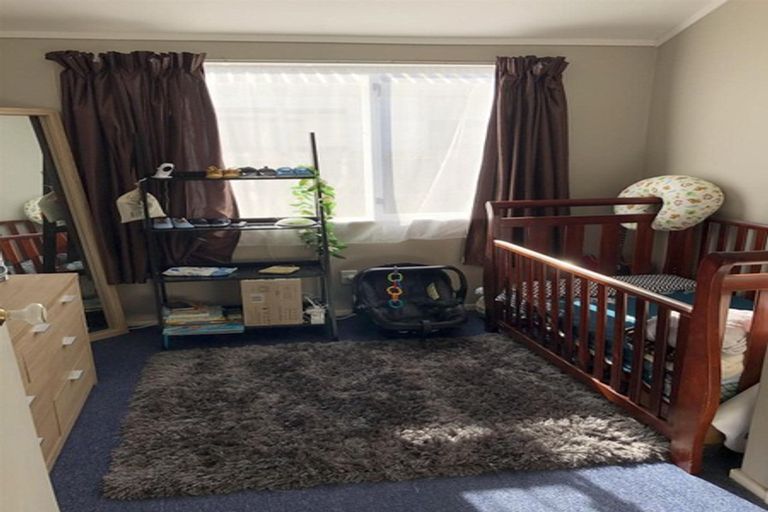 Photo of property in 2/815 Lawrence Street, Akina, Hastings, 4122