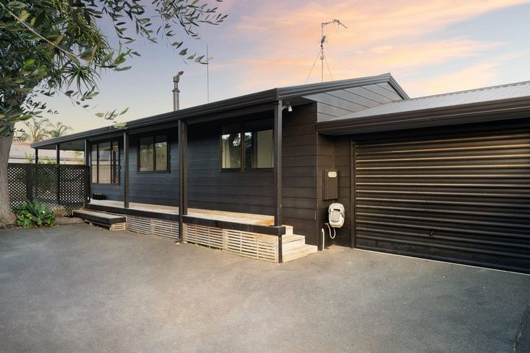 Photo of property in 21b Riverton Road, Mount Maunganui, 3116