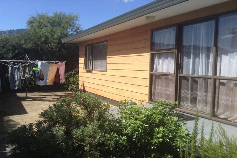 Photo of property in 1/15 Newall Avenue, Stoke, Nelson, 7011